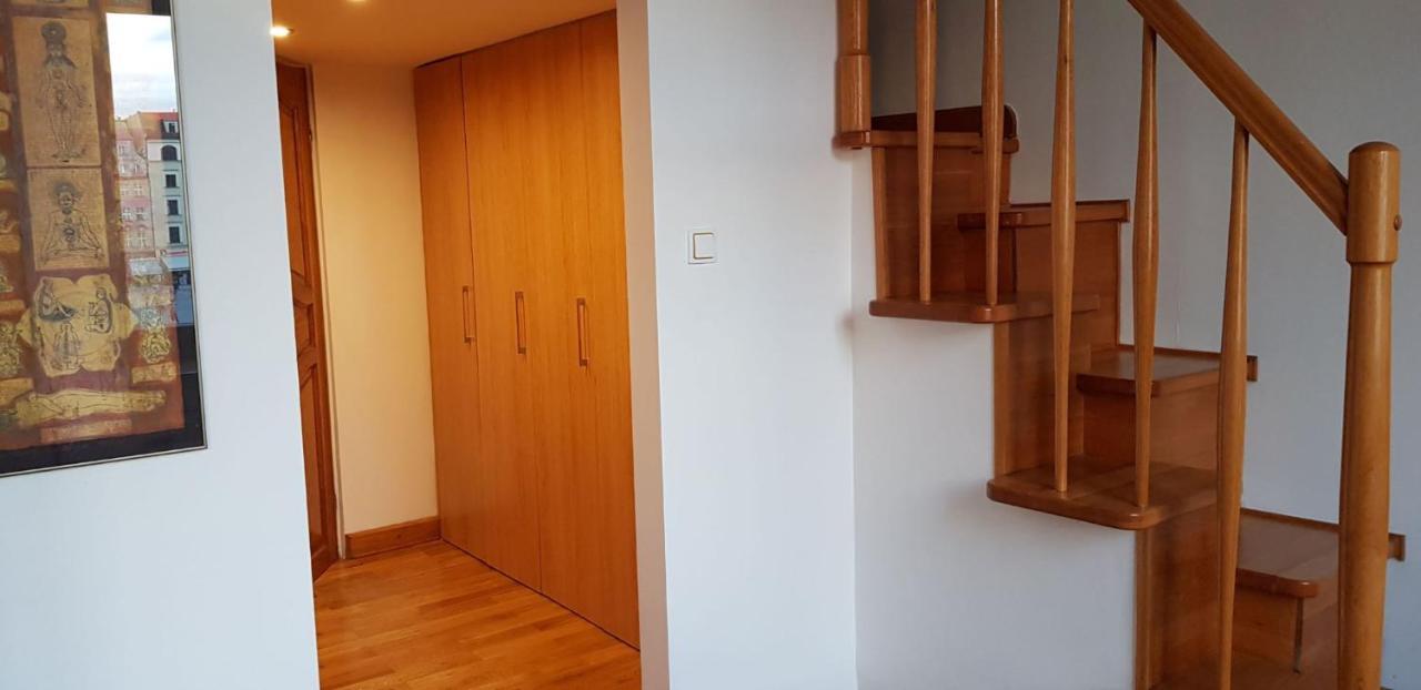 Unique Luxury Studio On Market Square Apartment Wroclaw Bagian luar foto